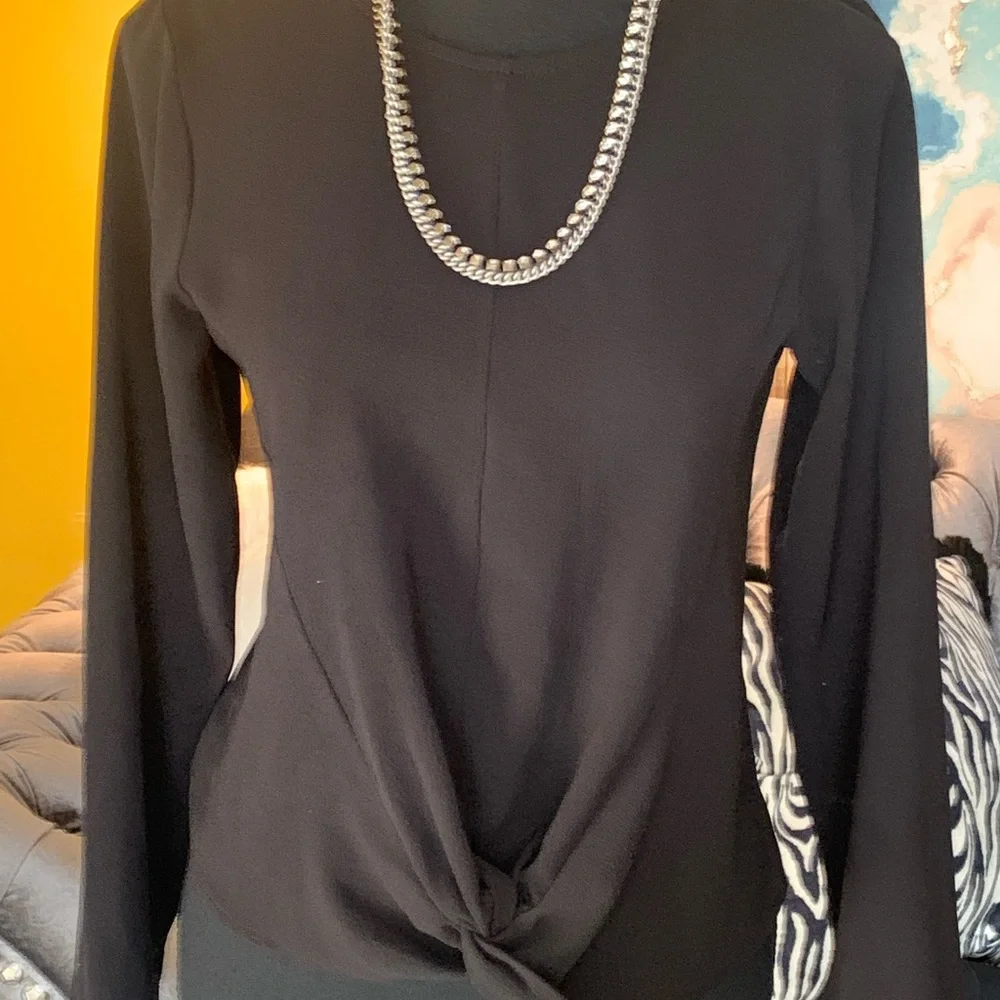 Love culture black blouse says L fits like a small - Picture 8 of 9